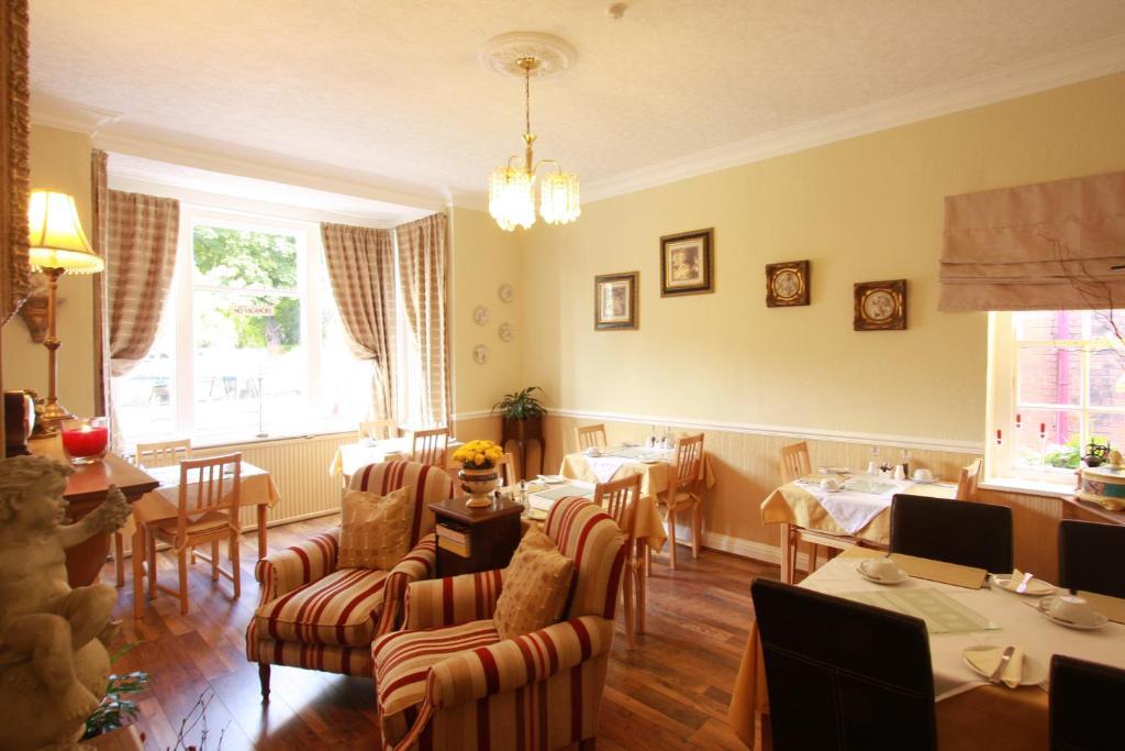 The Hollies Bed and Breakfast Fulford  Buitenkant foto
